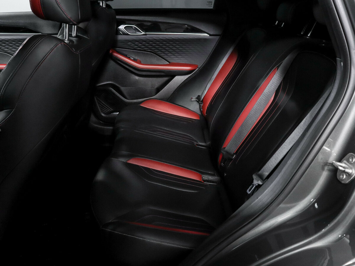 Купить Geely Coolray, 2023, 44 000 км.. Фото: #7