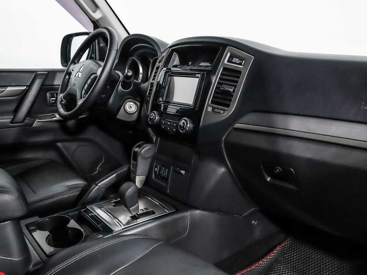 Купить Mitsubishi Pajero, 2015, 39 804 км.. Фото: #11