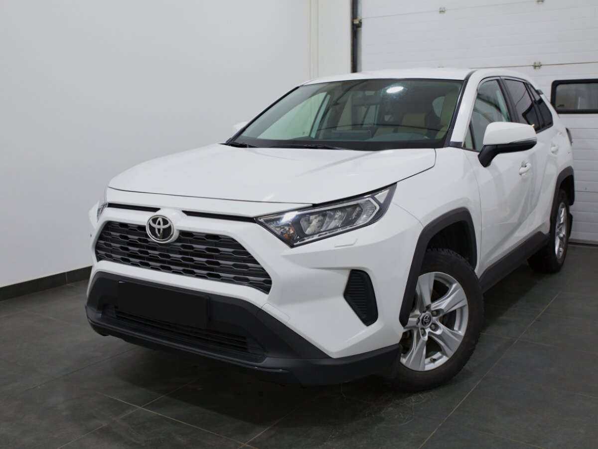 Купить Toyota RAV4, 2020, 45 768 км.. Посмотреть фото