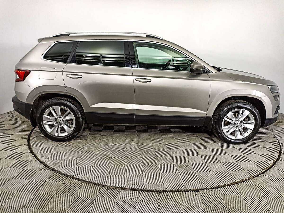 Купить Skoda Karoq, 2021, 67 899 км.. Фото: #3
