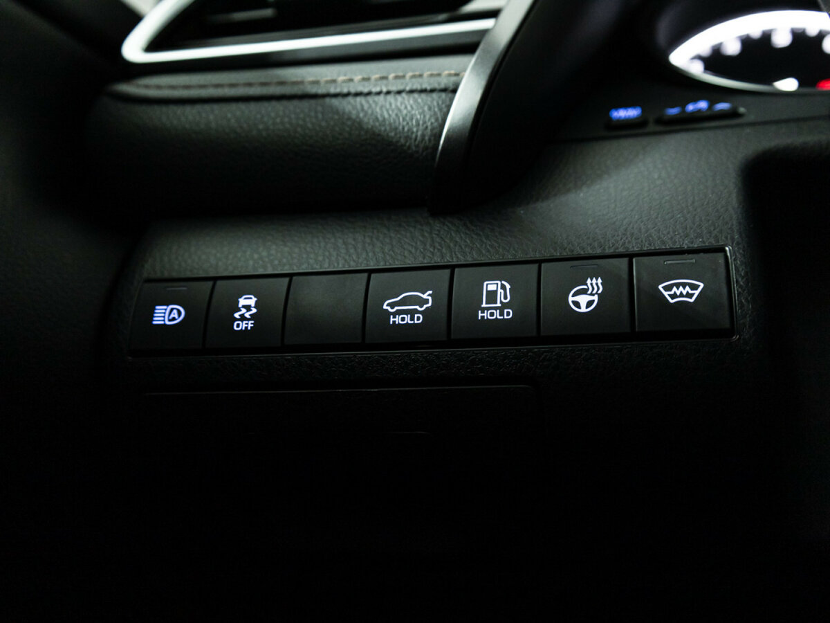 Купить Toyota Camry, 2020, 32 768 км.. Фото: #18