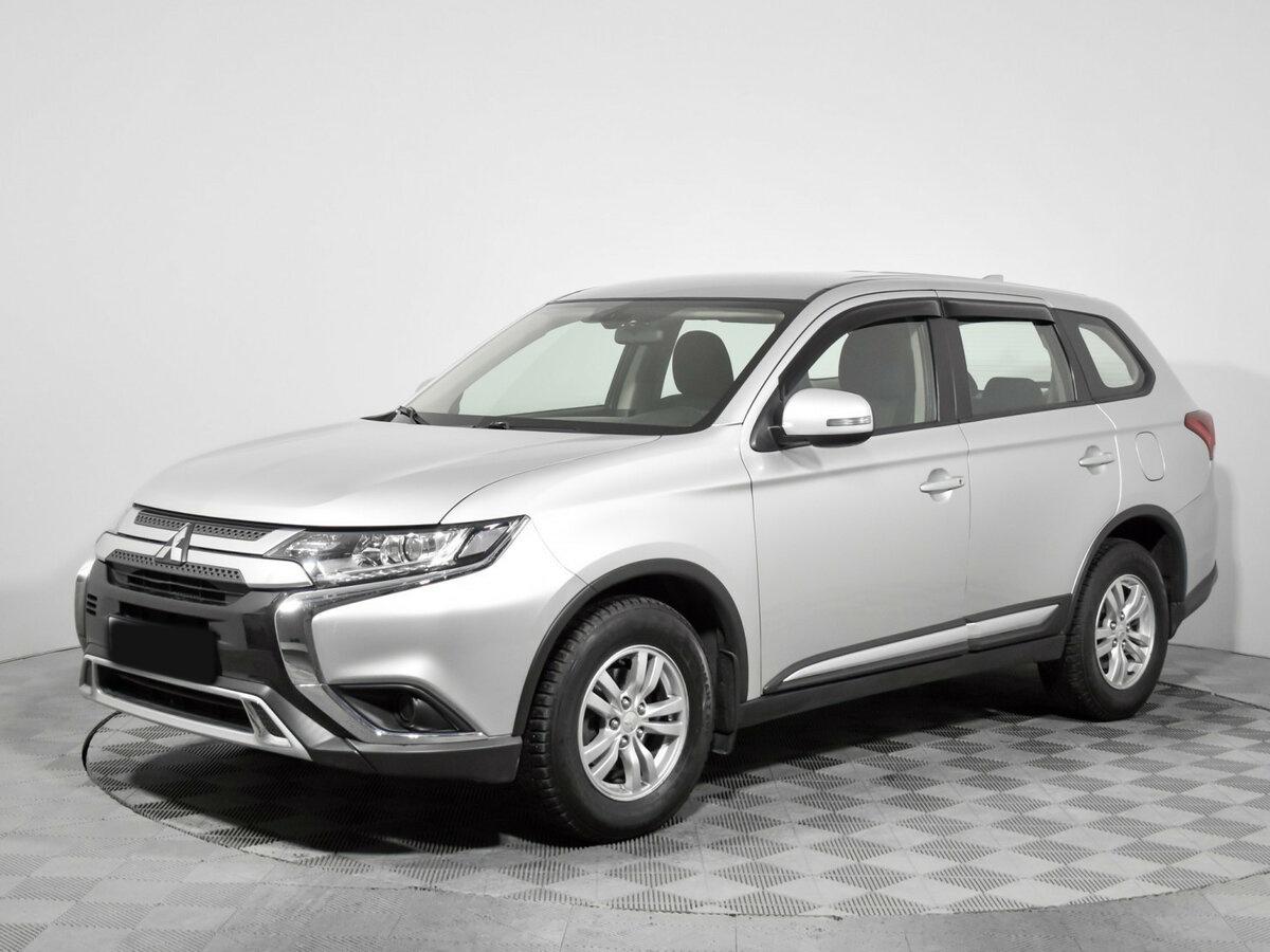 Купить Mitsubishi Outlander, 2018, 153 000 км.. Посмотреть фото