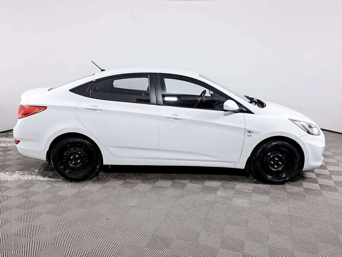 Купить Hyundai Solaris, 2013, 179 198 км.. Фото: #3