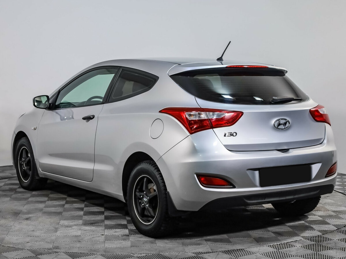 Купить Hyundai i30, 2013, 78 939 км.. Фото: #5