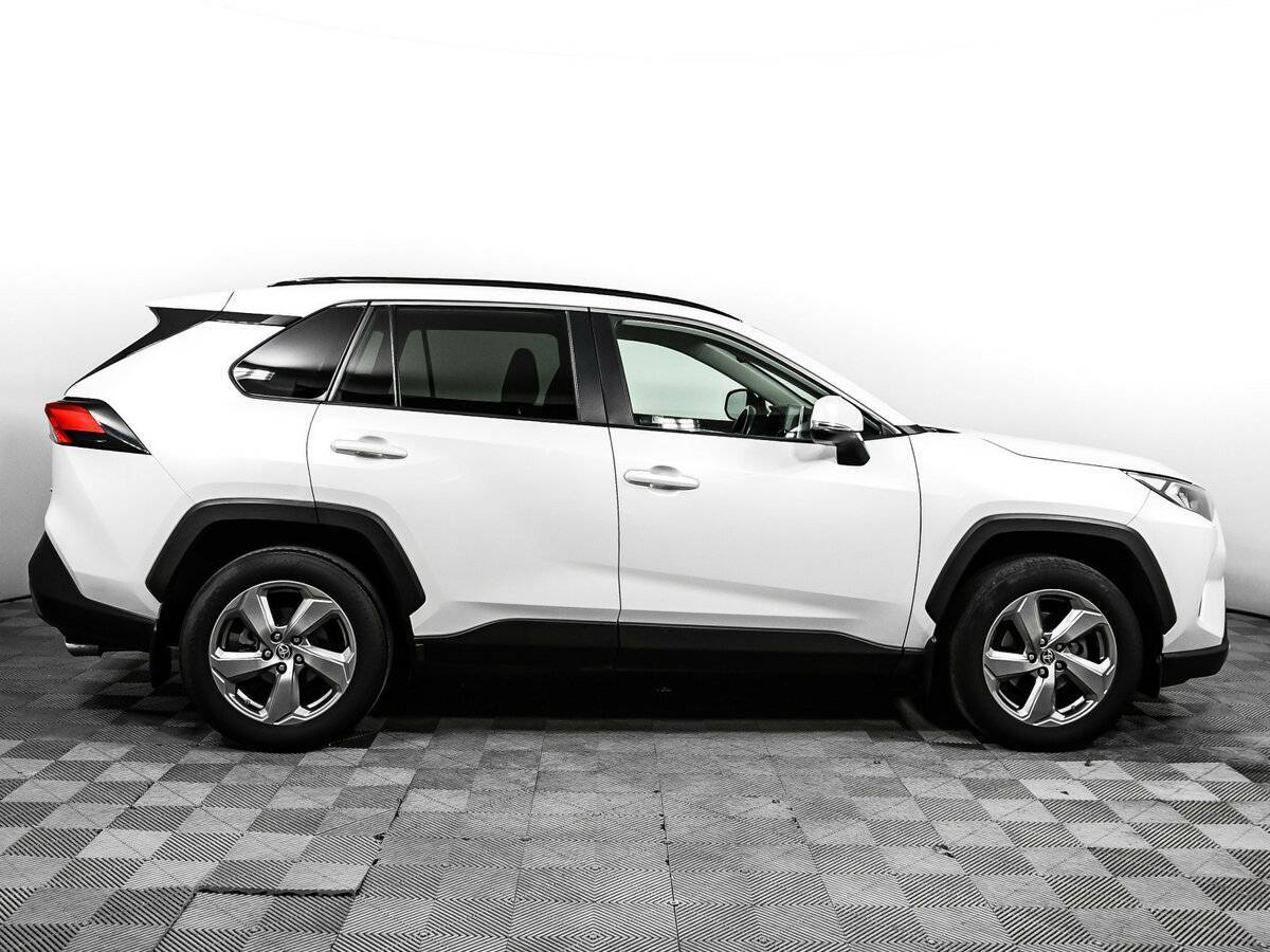 Купить Toyota RAV4, 2021, 127 477 км.. Фото: #4