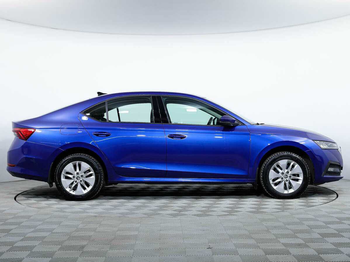 Купить Skoda Octavia, 2021, 43 591 км.. Фото: #2