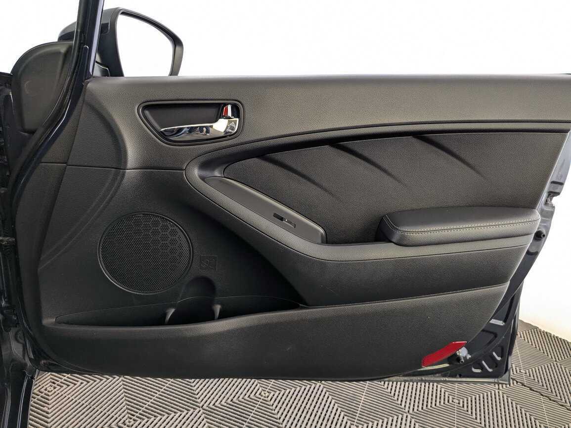 Купить Kia Cerato, 2019, 73 460 км.. Фото: #19