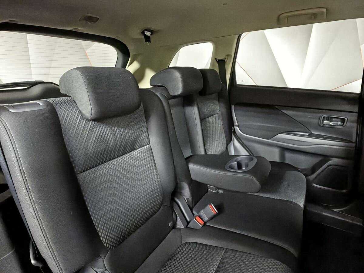 Купить Mitsubishi Outlander, 2018, 88 553 км.. Фото: #12