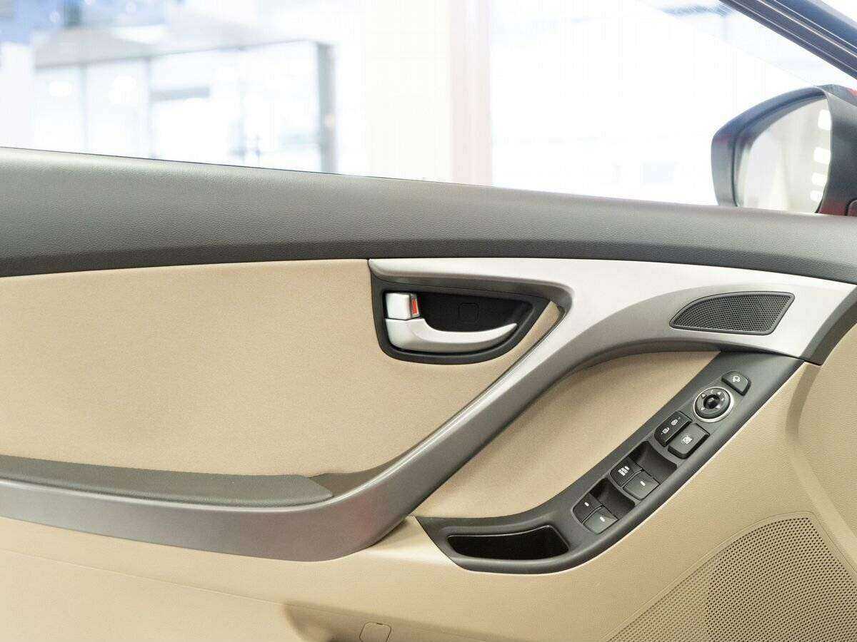 Купить Hyundai Elantra, 2014, 79 550 км.. Фото: #15