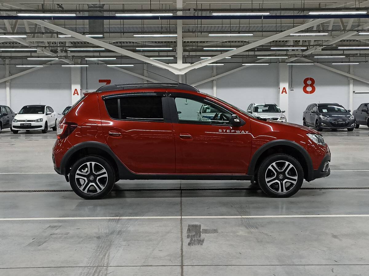 Купить Renault Sandero, 2018, 84 890 км.. Фото: #3