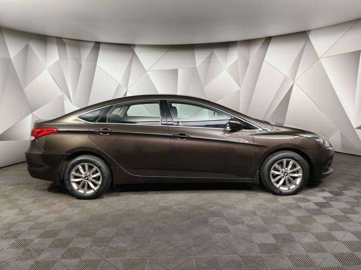 Купить Hyundai i40, 2016, 100 282 км.. Фото: #5