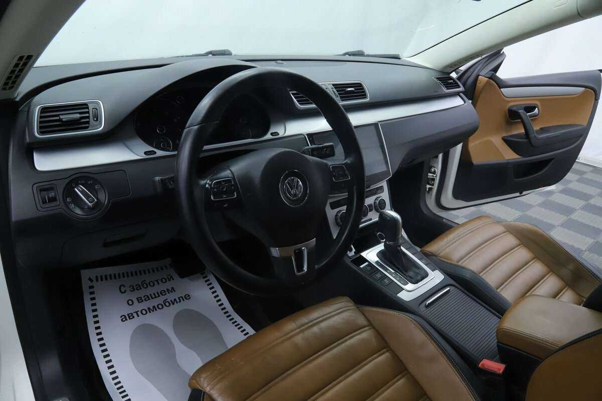 Купить Volkswagen Passat CC, 2013, 162 500 км.. Фото: #8