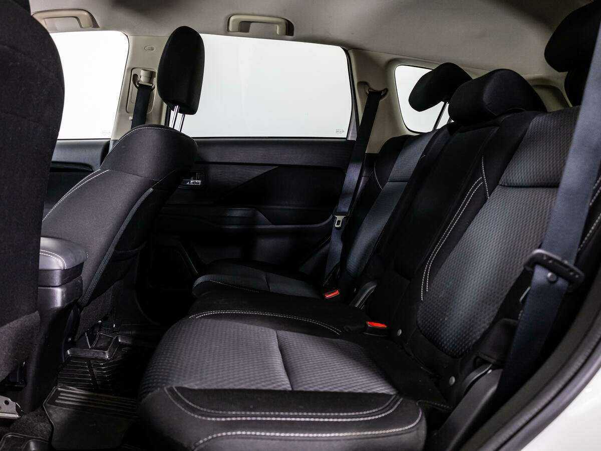Купить Mitsubishi Outlander, 2021, 35 571 км.. Фото: #8