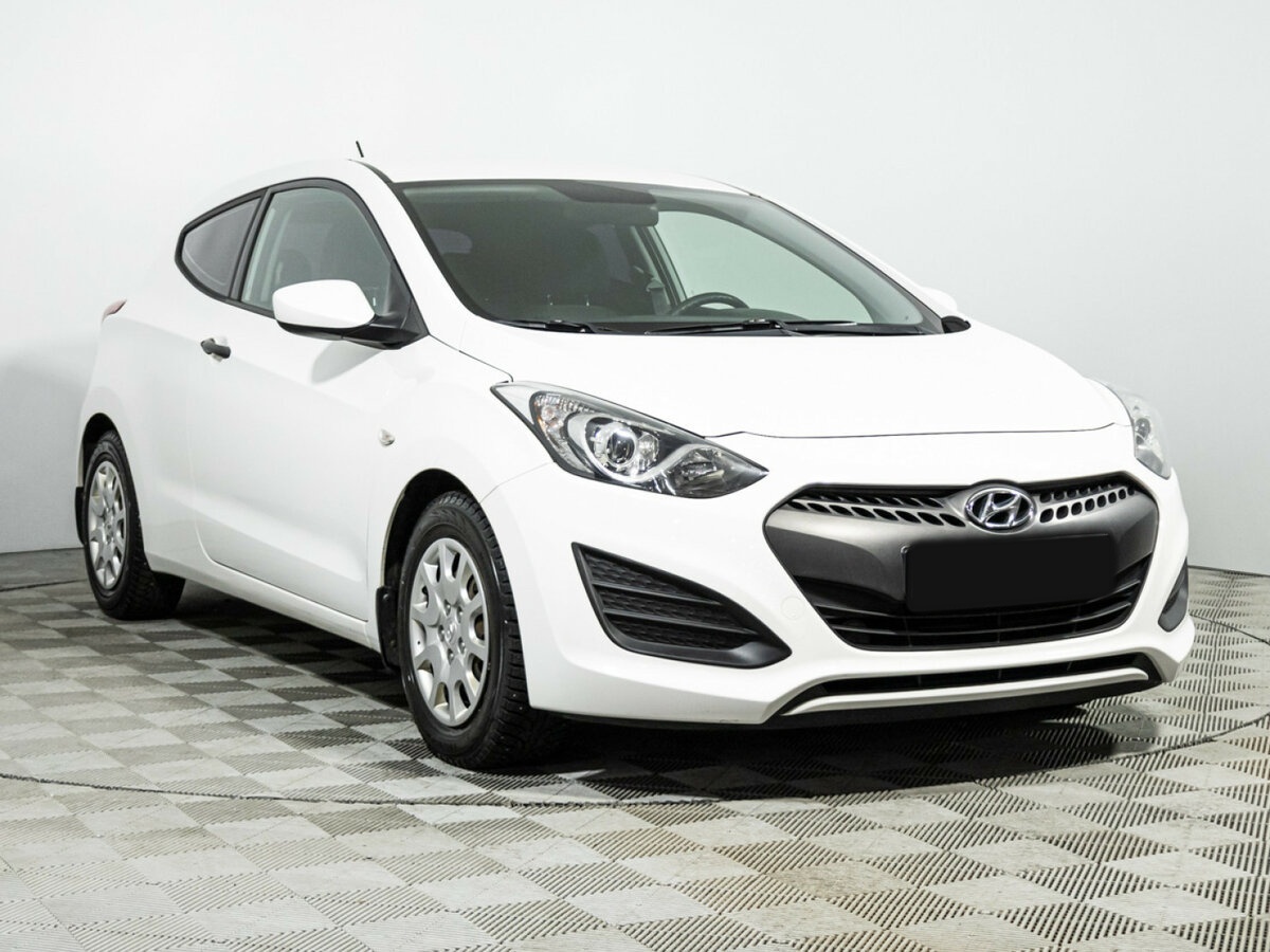 Купить Hyundai i30, 2014, 122 636 км.. Фото: #2
