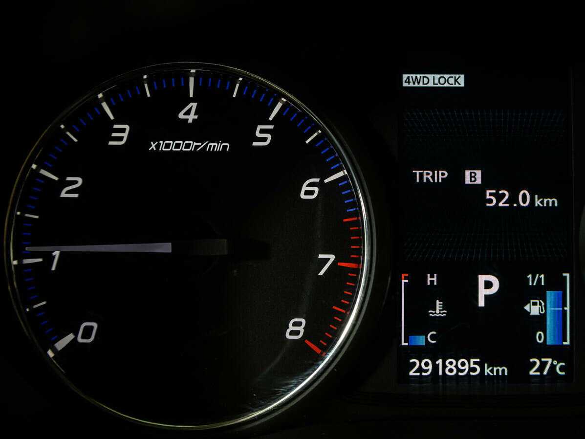 Купить Mitsubishi Outlander, 2012, 291 893 км.. Фото: #11