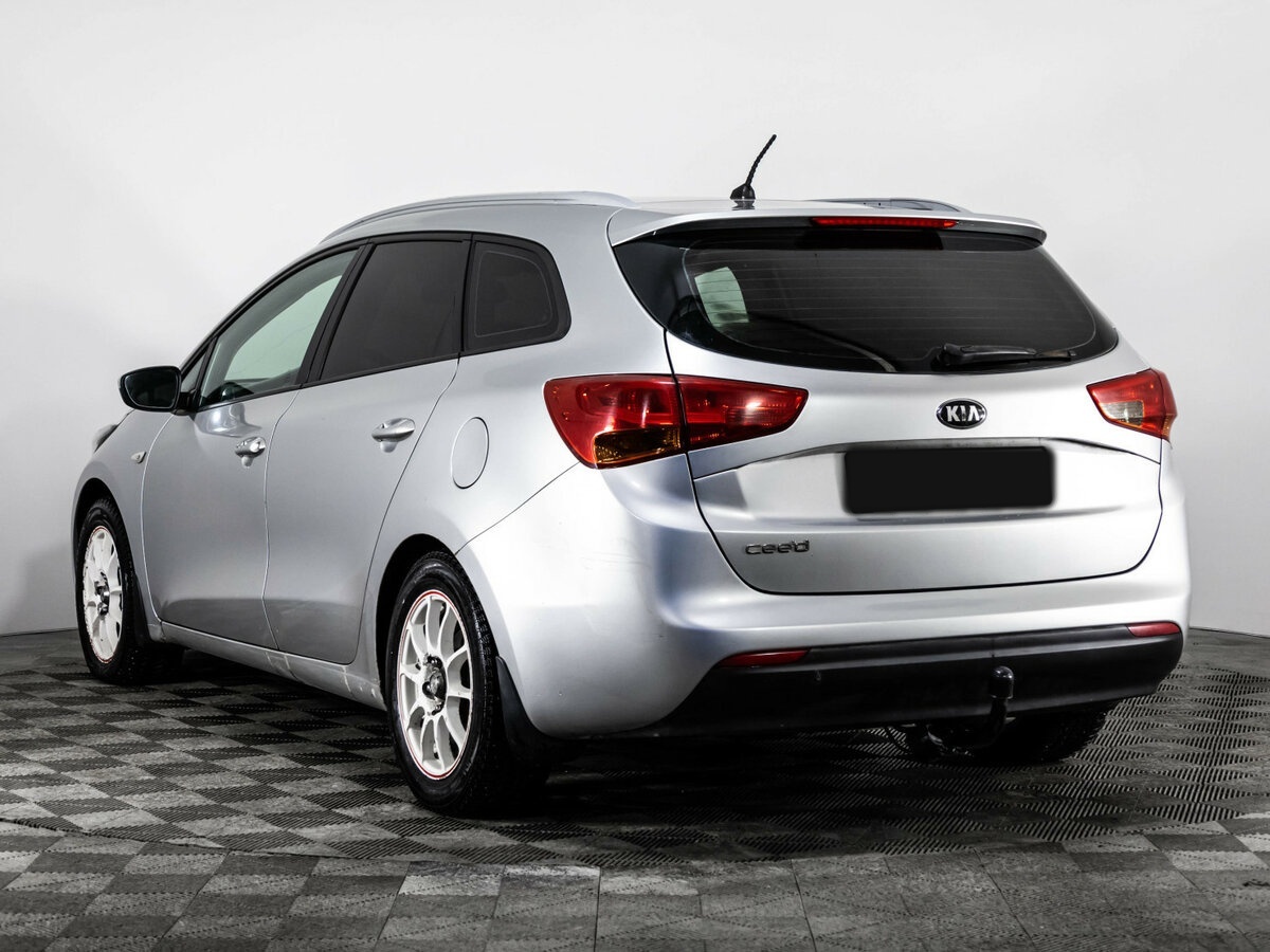 Купить Kia Ceed, 2014, 290 069 км.. Фото: #5