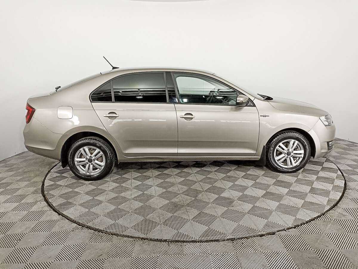 Купить Skoda Rapid, 2019, 82 677 км.. Фото: #3
