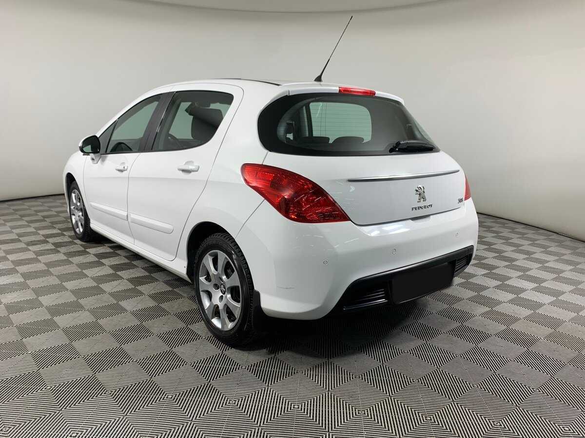 Купить Peugeot 308, 2012, 144 672 км.. Фото: #6