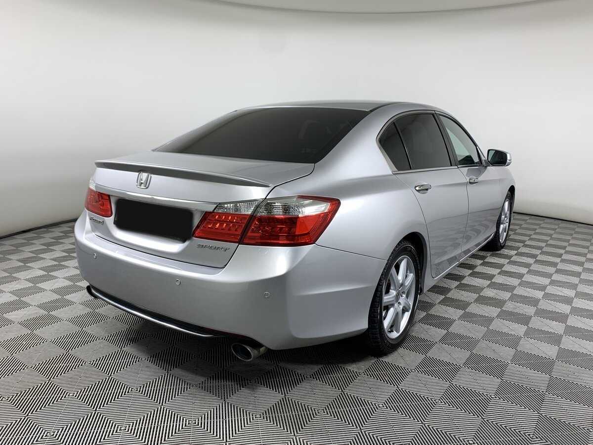 Купить Honda Accord, 2013, 117 473 км.. Фото: #3