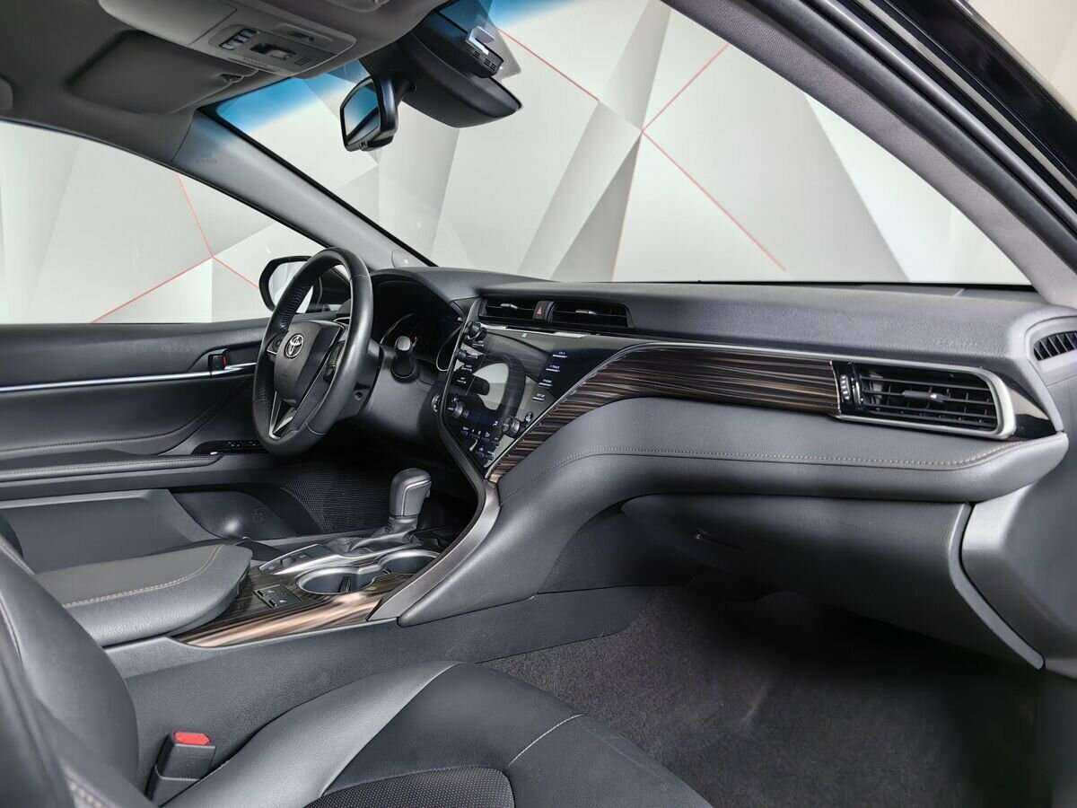 Купить Toyota Camry, 2020, 35 625 км.. Фото: #7
