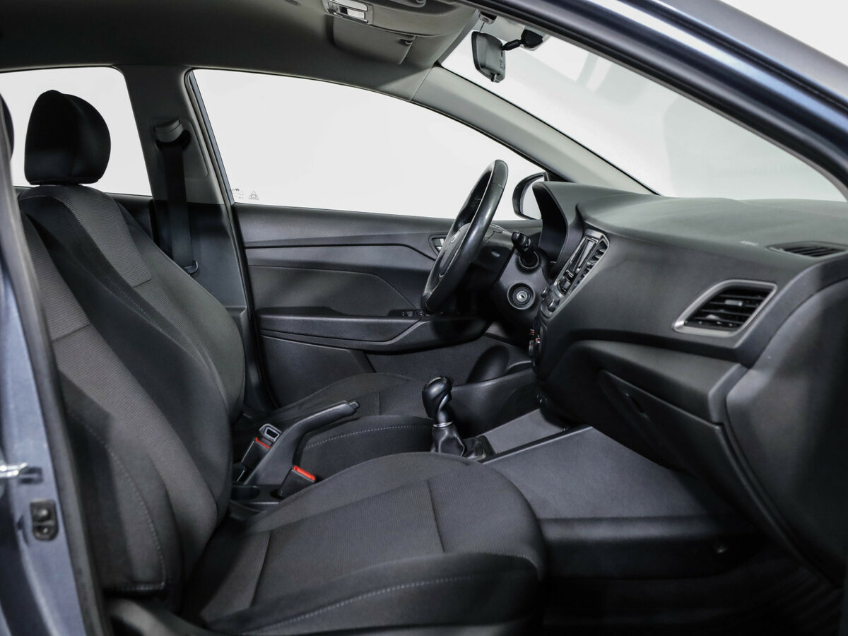 Купить Hyundai Solaris, 2018, 241 555 км.. Фото: #17