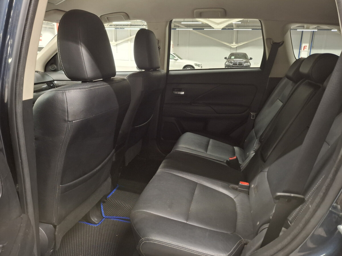Купить Mitsubishi Outlander, 2017, 165 032 км.. Фото: #10
