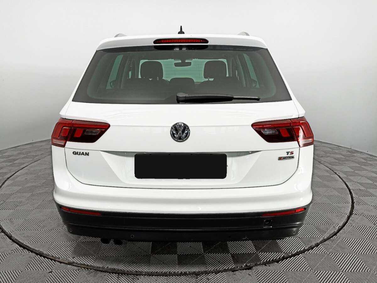 Купить Volkswagen Tiguan, 2017, 87 103 км.. Фото: #5