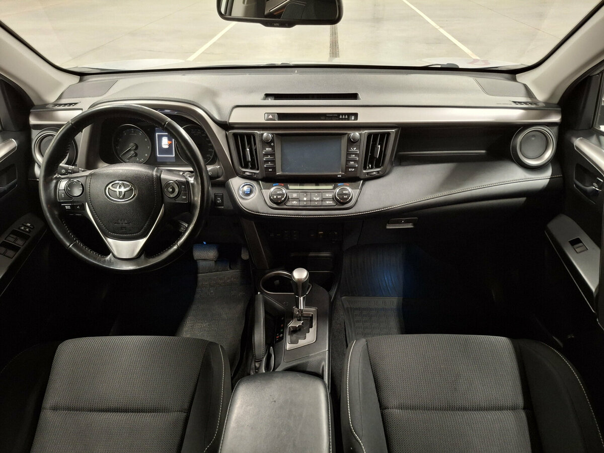 Купить Toyota RAV4, 2019, 114 654 км.. Фото: #13