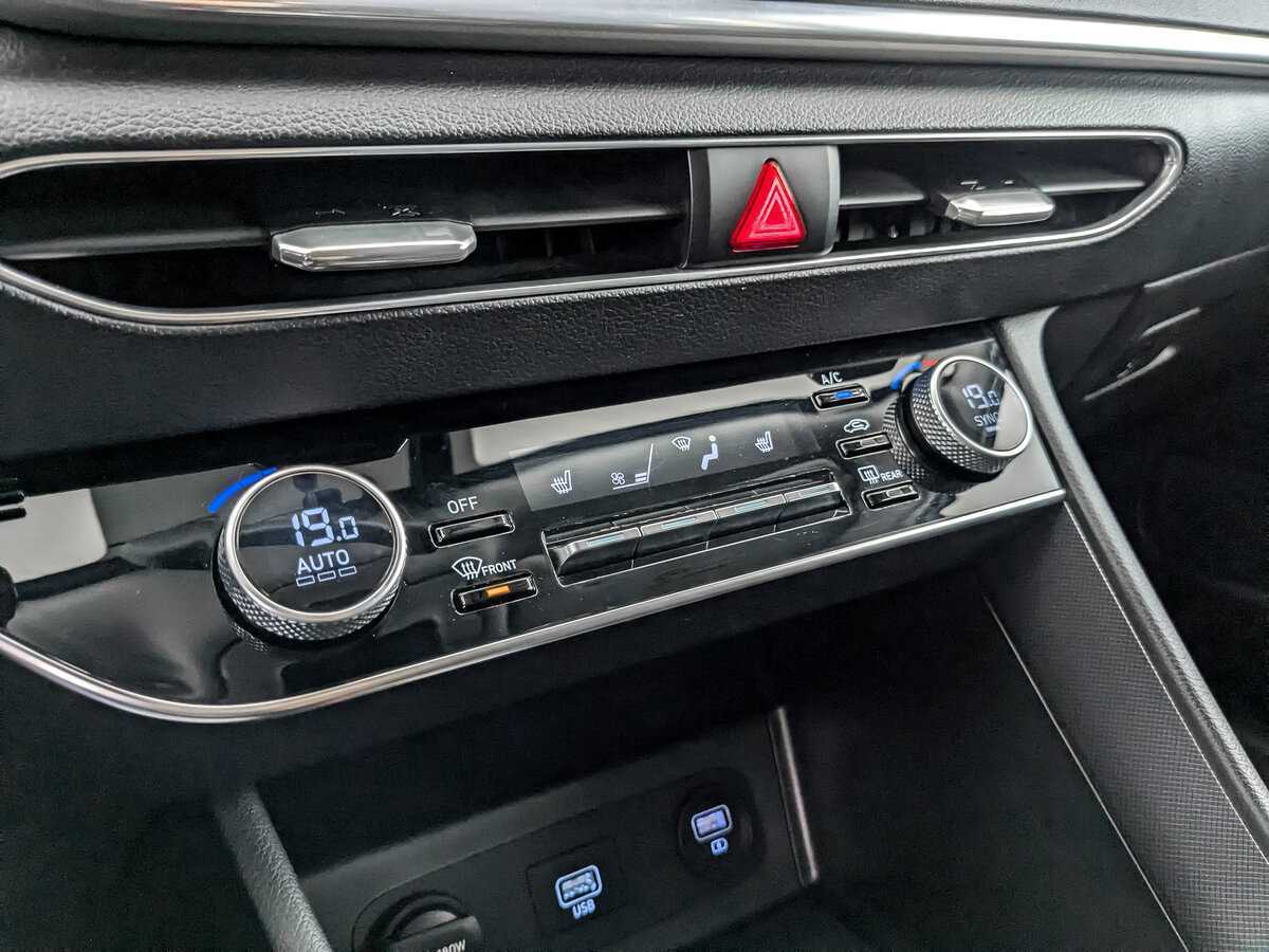 Купить Hyundai Sonata, 2021, 38 150 км.. Фото: #16