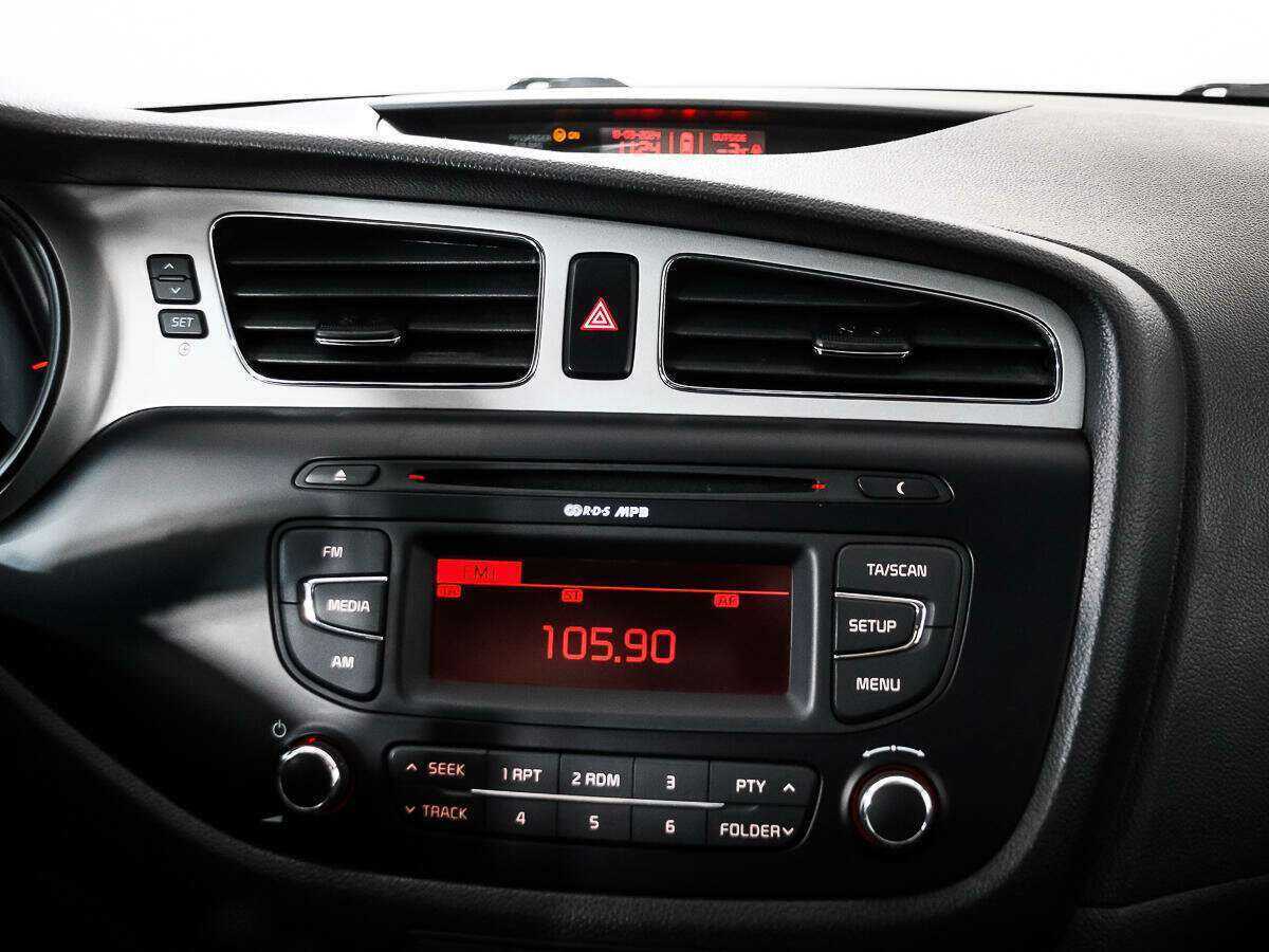 Купить Kia Ceed, 2013, 123 826 км.. Фото: #11