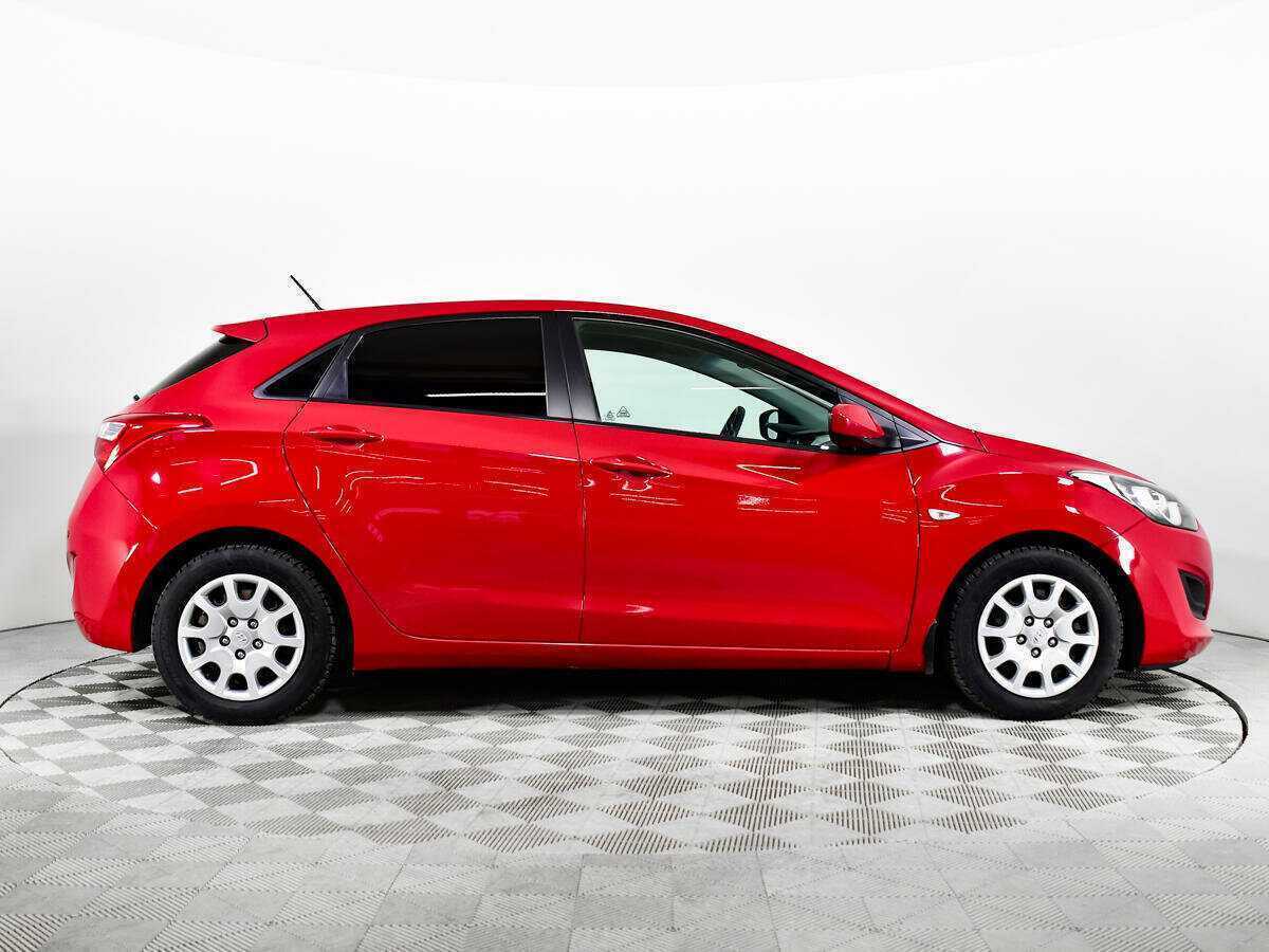 Купить Hyundai i30, 2014, 118 565 км.. Фото: #3