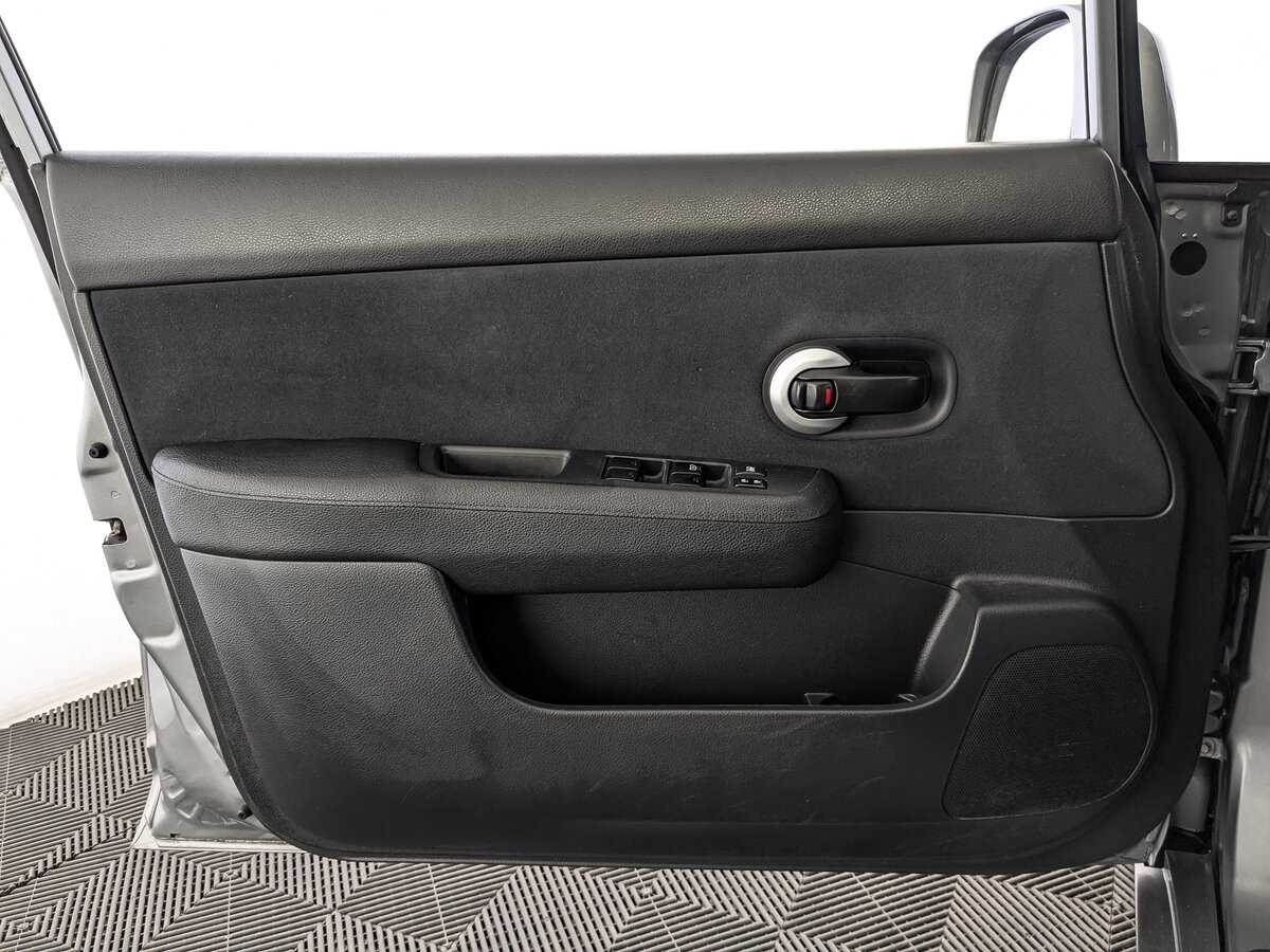Купить Nissan Tiida, 2013, 128 468 км.. Фото: #18