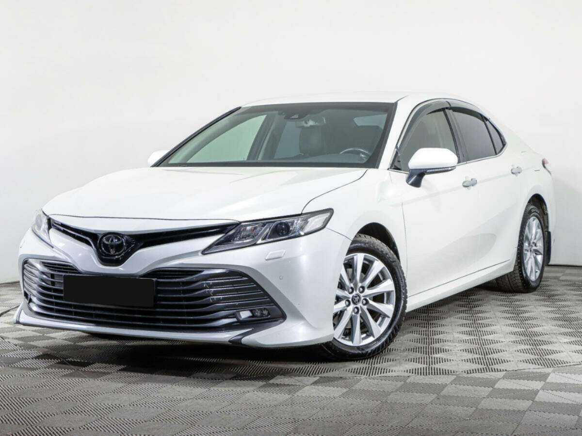 Купить Toyota Camry, 2018, 71 100 км.. Посмотреть фото