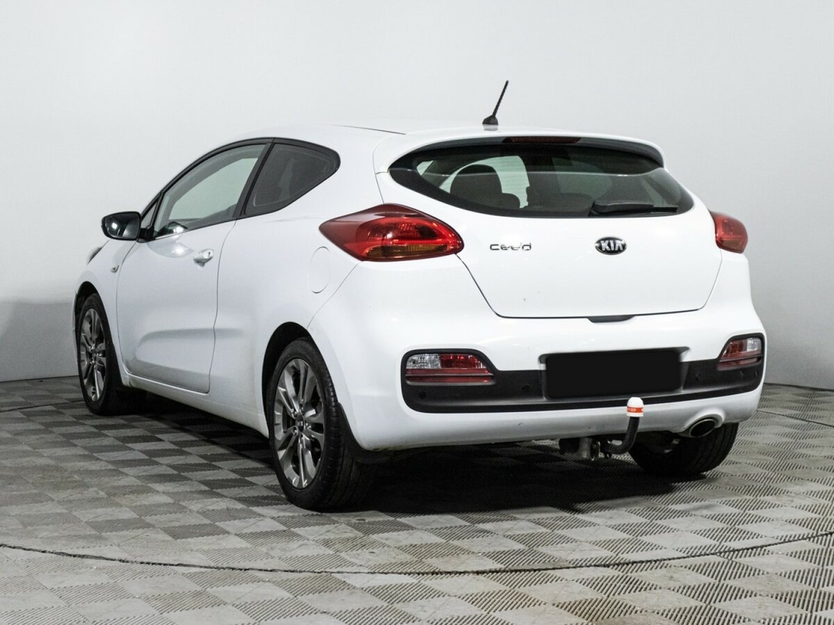 Купить Kia Ceed, 2013, 132 298 км.. Фото: #6