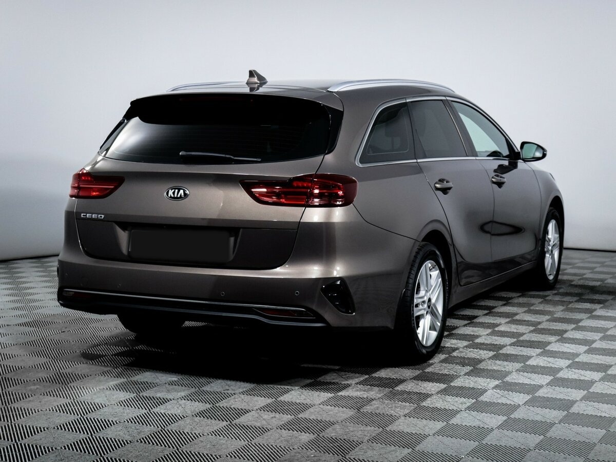 Купить Kia Ceed, 2020, 68 800 км.. Фото: #3