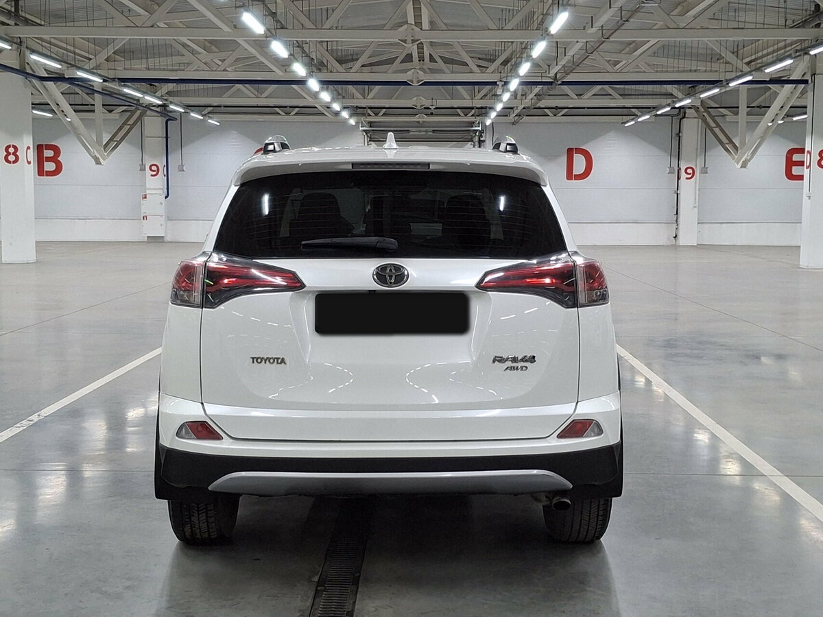 Купить Toyota RAV4, 2016, 145 854 км.. Фото: #5