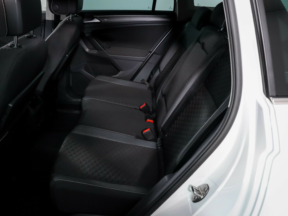 Купить Volkswagen Tiguan, 2018, 79 222 км.. Фото: #7