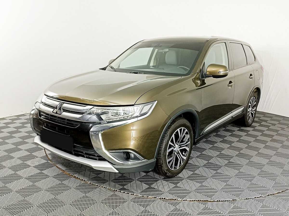 Купить Mitsubishi Outlander, 2018, 163 179 км.. Посмотреть фото