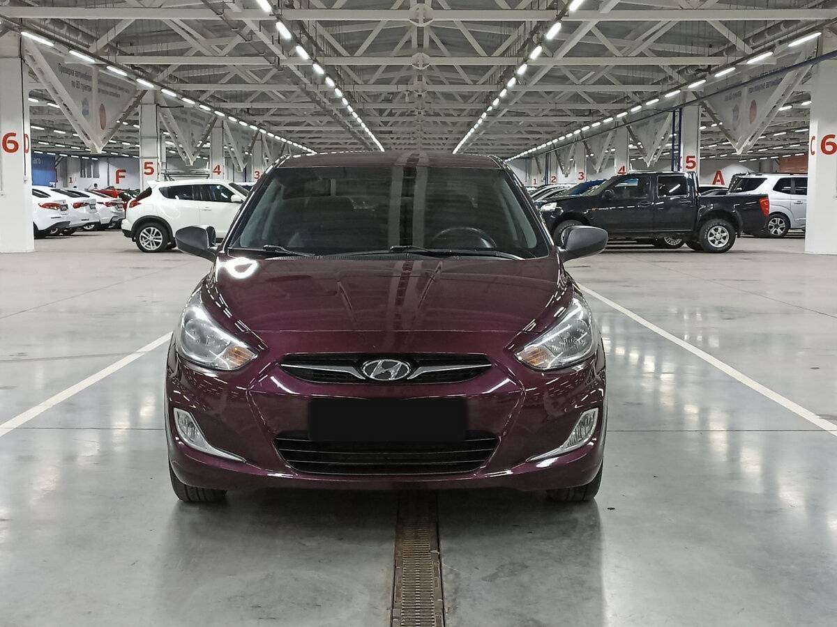 Купить Hyundai Solaris, 2013, 174 381 км.. Фото: #1