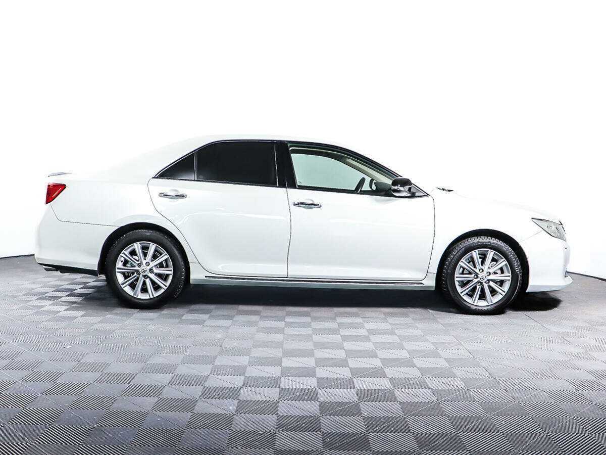 Купить Toyota Camry, 2014, 81 372 км.. Фото: #3