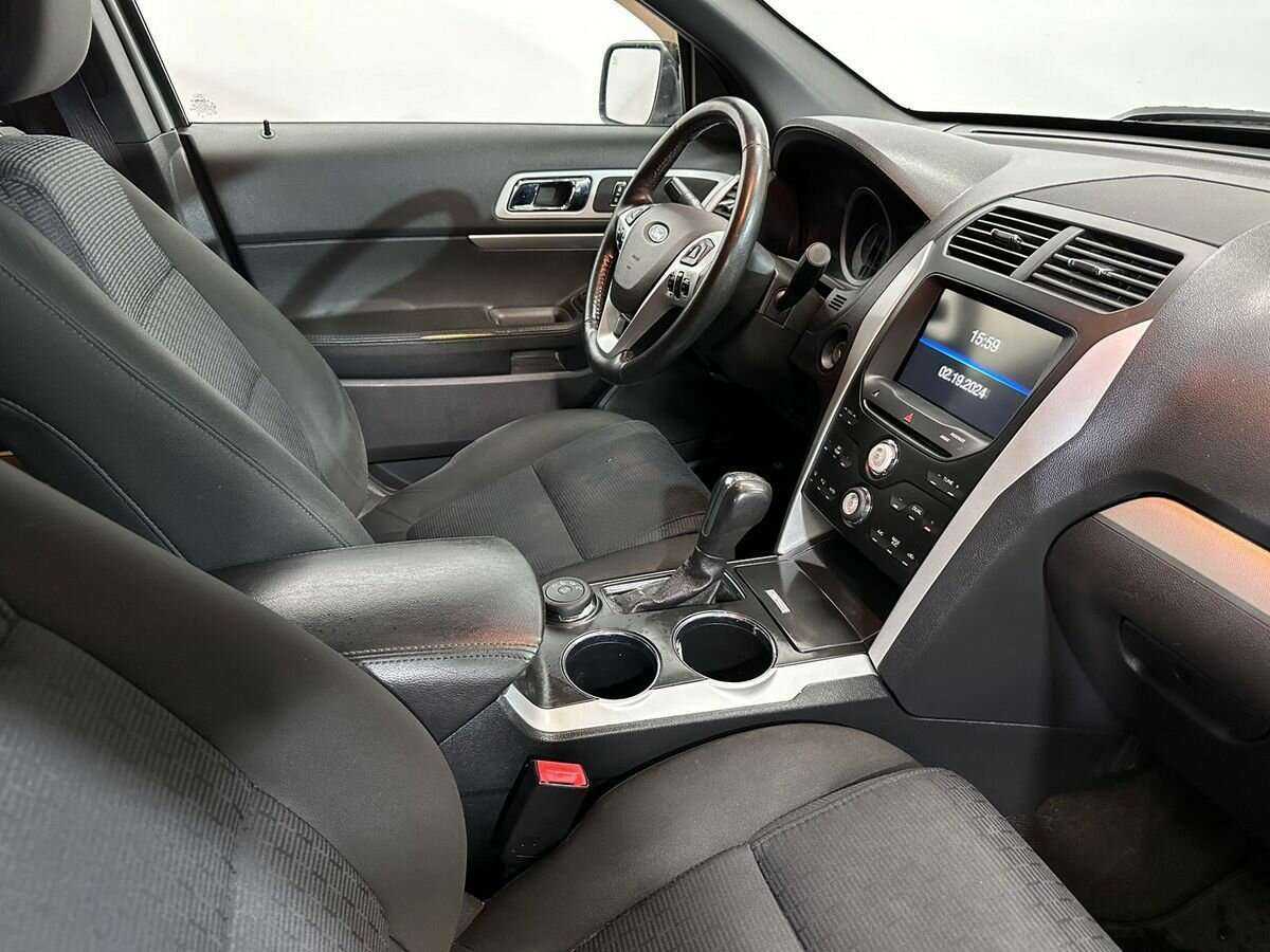 Купить Ford Explorer, 2013, 249 710 км.. Фото: #9