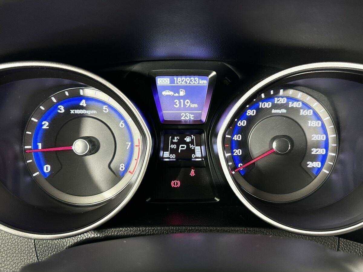 Купить Hyundai i30, 2014, 182 935 км.. Фото: #9