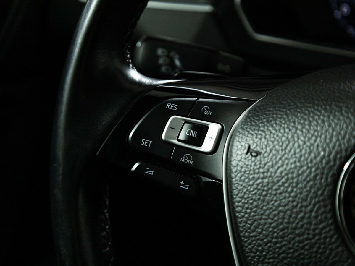 Купить Volkswagen Tiguan, 2017, 105 460 км.. Фото: #19