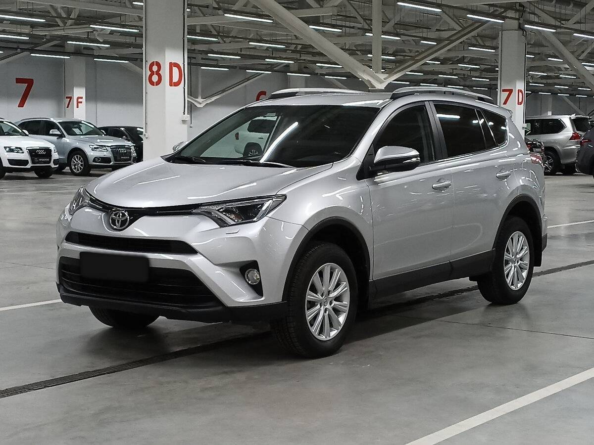 Купить Toyota RAV4, 2019, 123 502 км.. Посмотреть фото