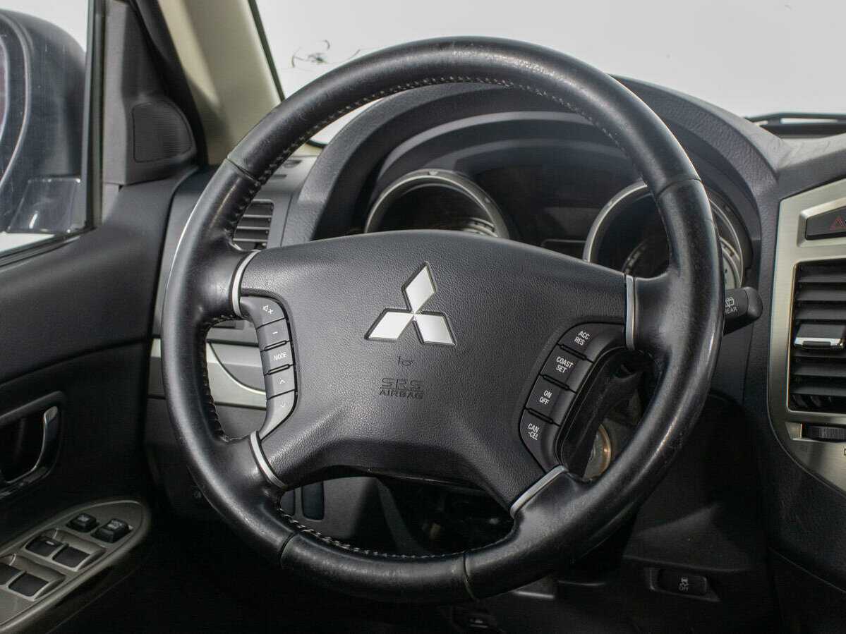 Купить Mitsubishi Pajero, 2017, 119 041 км.. Фото: #17
