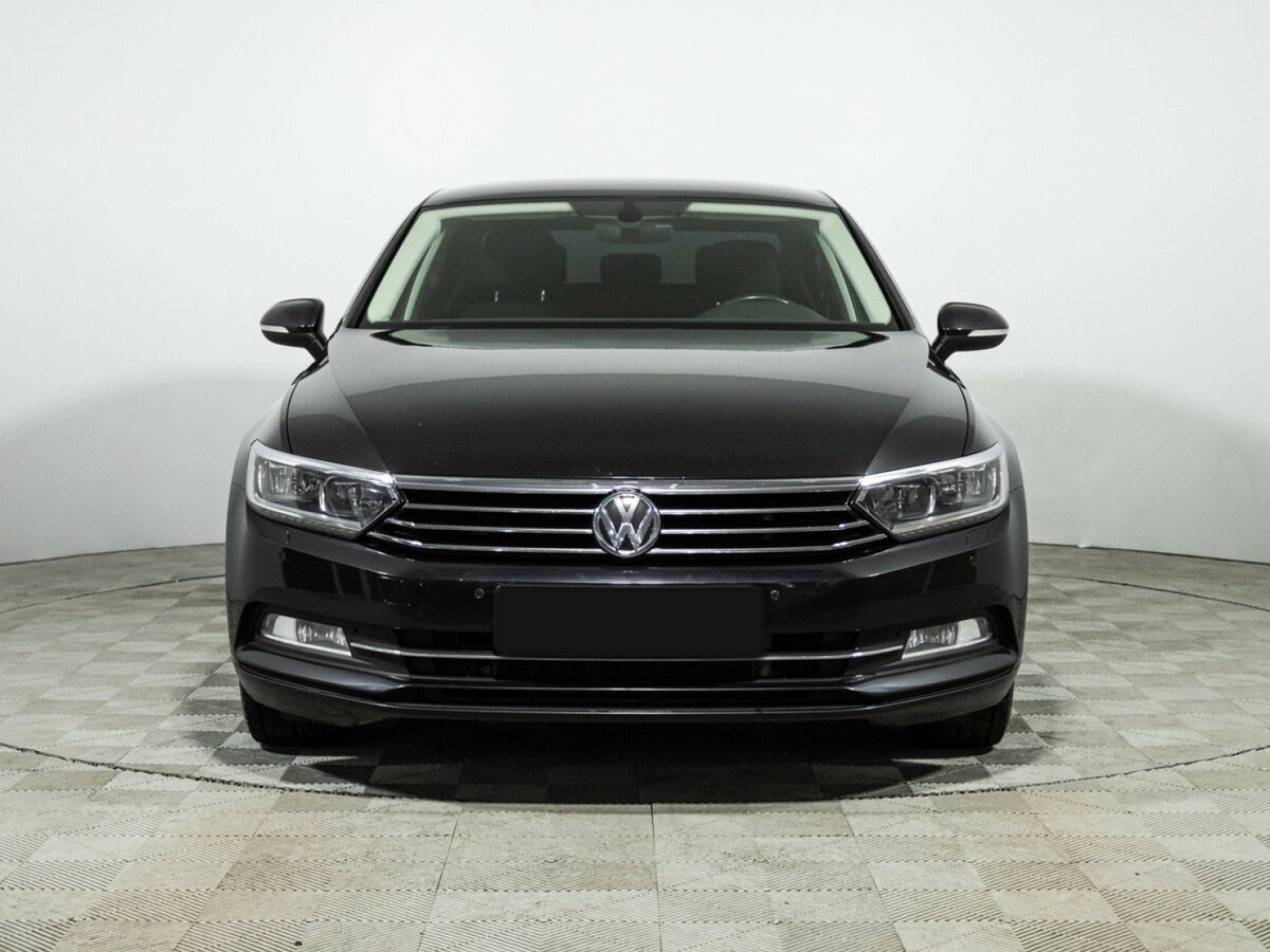 Купить Volkswagen Passat, 2017, 131 507 км.. Фото: #1