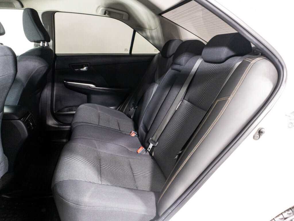 Купить Toyota Camry, 2018, 156 341 км.. Фото: #9