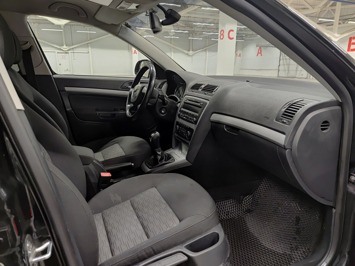 Купить Skoda Octavia, 2013, 177 726 км.. Фото: #9