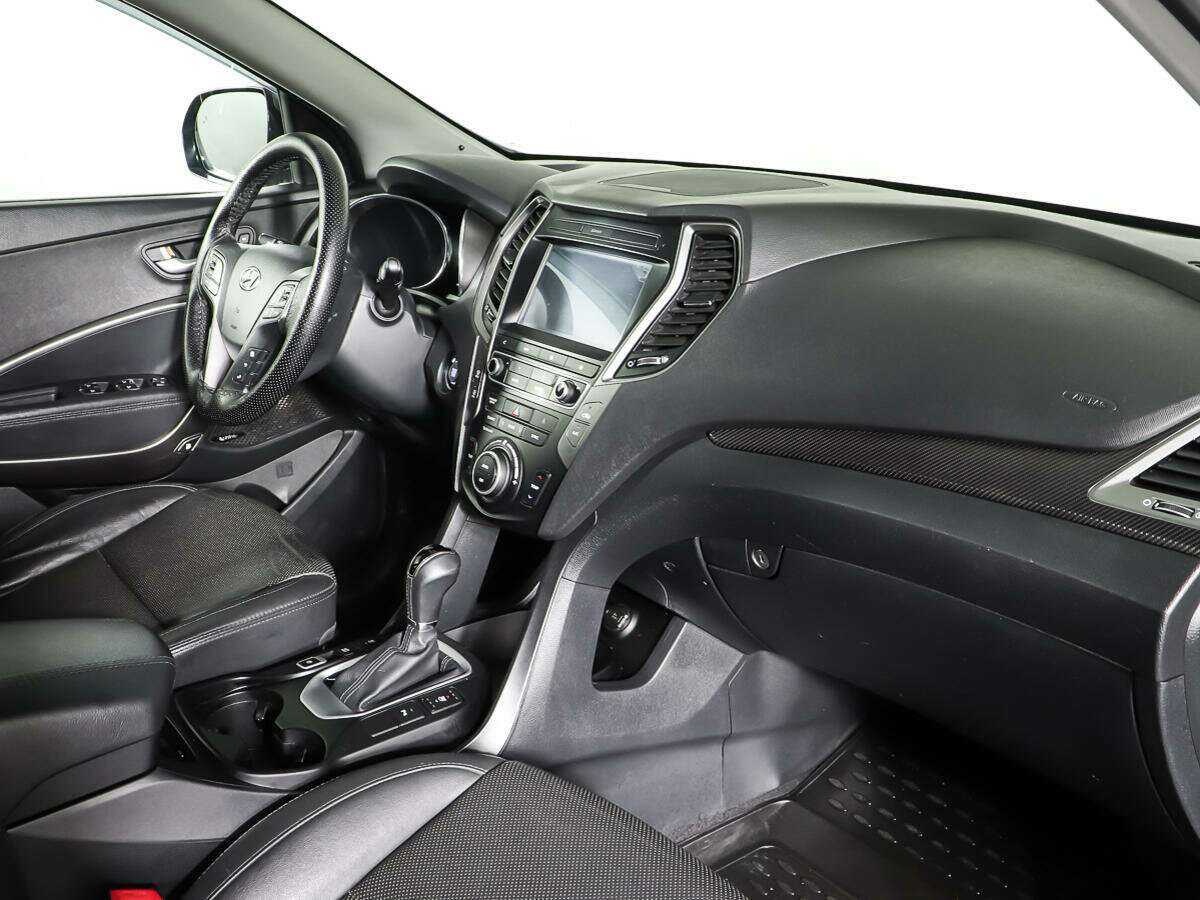 Купить Hyundai Santa Fe, 2016, 124 619 км.. Фото: #9