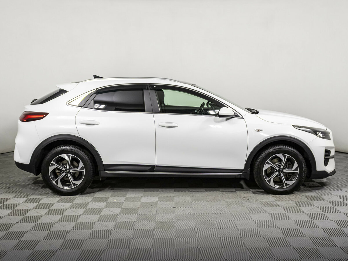 Купить Kia XCeed, 2021, 134 379 км.. Фото: #3
